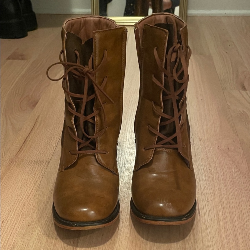 Brown Leather Lace-Up Ankle Boots